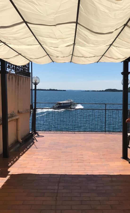 Hotel Diana Gardone Riviera Kültér fotó